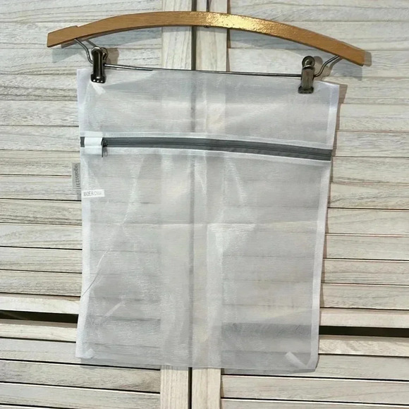 NWOT AGAIN 1231  Women’s Medium Teal Knee Length Skort Shorts Athletic Mesh Bag - Picture 9 of 10